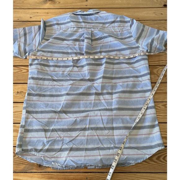 Quiksilver Stripe Button Up Shirt Size XL Men’s Blue Short Sleeve - Picture 7 of 7
